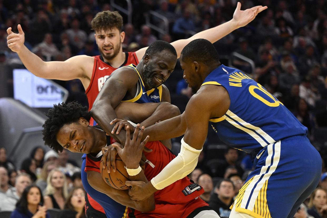 世界杯手机观看-火箭队又伤一人！主场对勇士，20+9+6明星或缺阵，内线仅1人可用