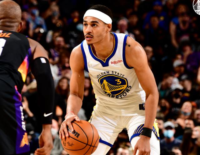 世界杯app下载-库里21中4完全迷失 勇士攻防策略被太阳完美针对