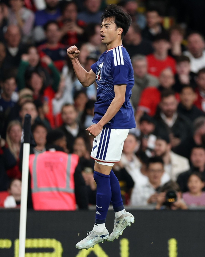 世界杯高清平台-亚洲之光！日本震撼世界：赢7世界杯冠军+有望夺冠 国足0-7不丢人|英格兰|英格兰足球队|日本足球队|阿根廷足球|苏格兰足球_新浪体育_新浪新闻